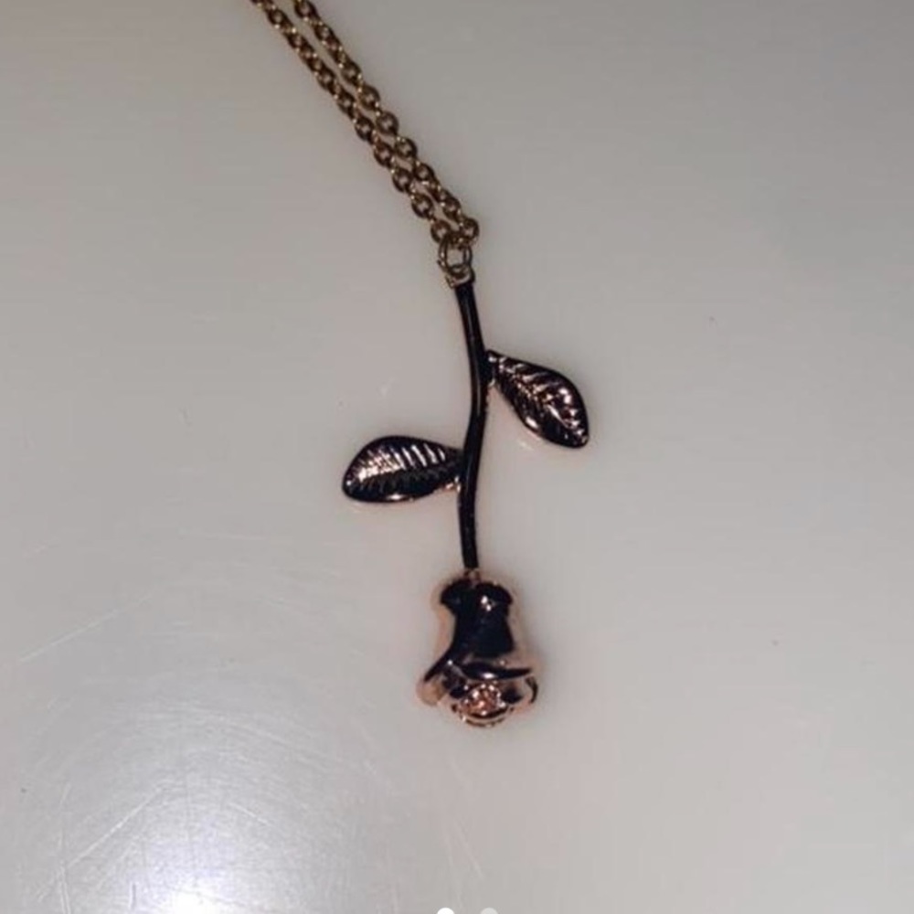 Rose gold rose necklace